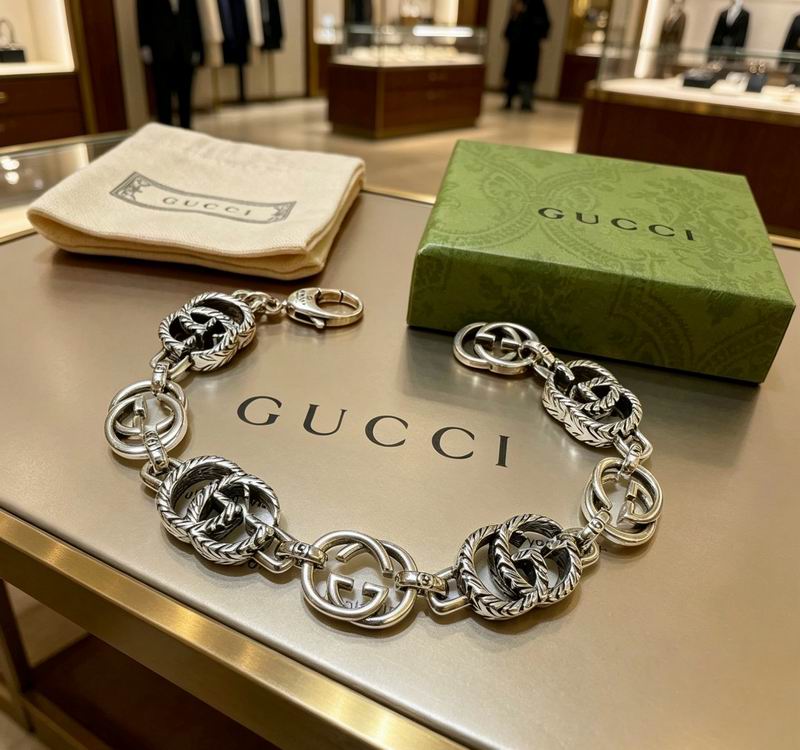 Gucci Bracelet 08yxs12